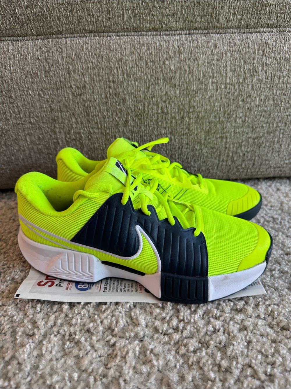 Nike Air Zoom Pickleball/tennis sneakers neon
